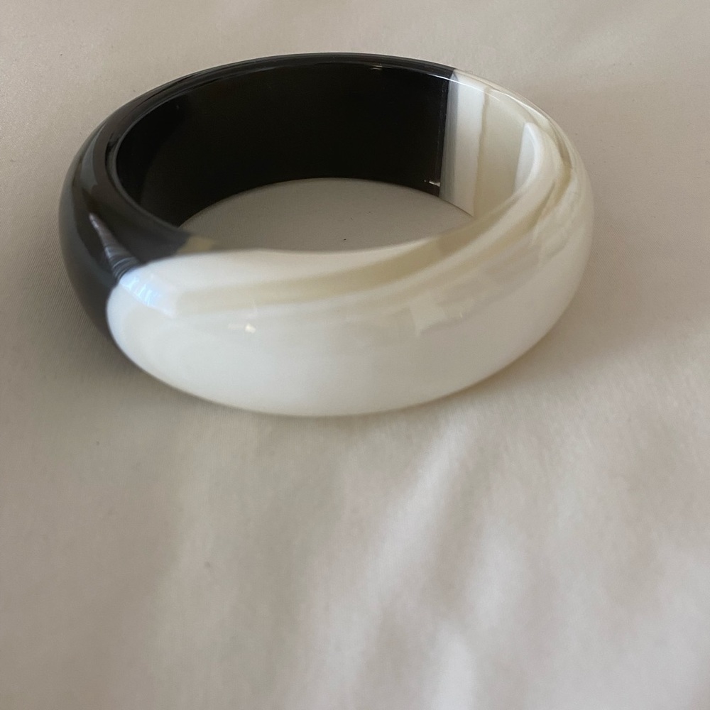 Express black and white enamel bangle bracelet